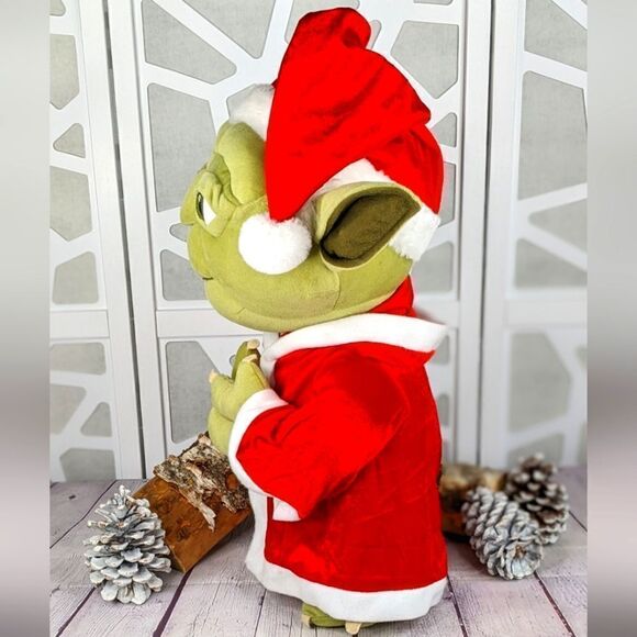 Star Wars Yoda Holiday Greeter - 21" High - Picture 3 of 9